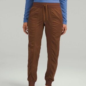 Lululemon Dance Studio Mid-Rise Jogger, Roasted Brown, Size 2